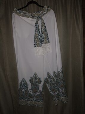 Cato White Wide-Leg Pants with Blue & Tan Paisley Trim